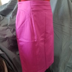 Pink stretchy pencil skirt
